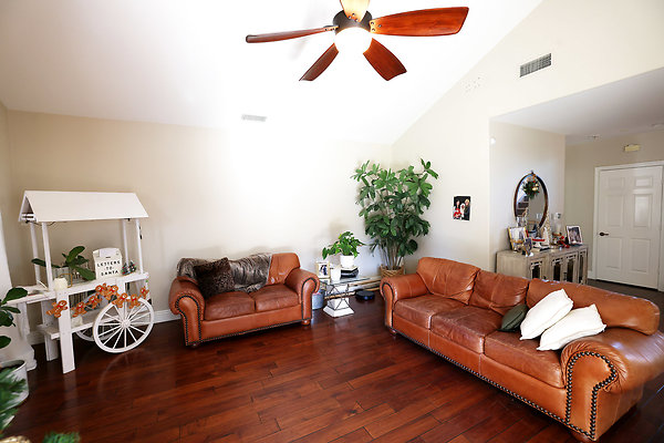 756A Living Room 0056