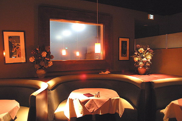 Dining Room Booth 0043 10 1