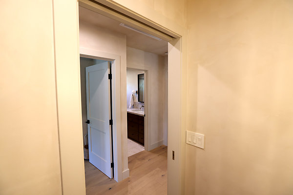 966A Powder Room 0120